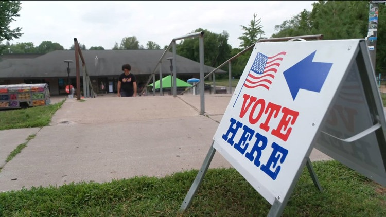 Minneapolis residents set early voting record — Lakeville Community news